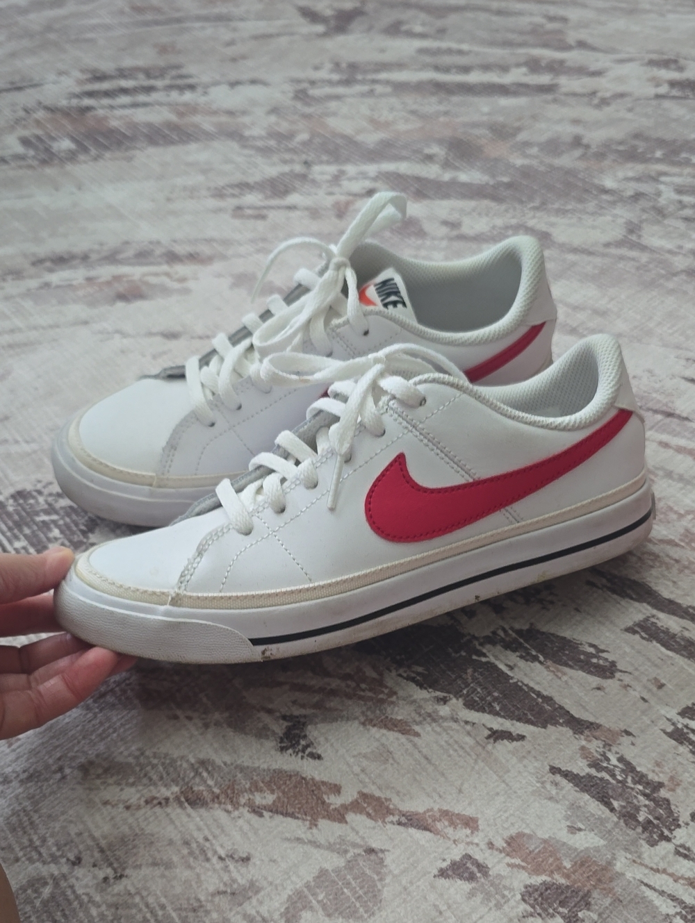 Nike Court Legacy